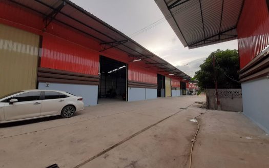 MTK014 โกดังให้เช่า ถนนบางกรวย-ไทรน้อย ต.บางกร่าง อ.เมือง จ.นนทบุรี