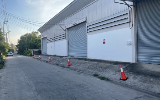 MTK010 โกดังให้เช่า/โรงงานให้เช่า ย่านติวานนท์ ศรีสมาน อ.ปากเกร็ด จ.นนทบุรี