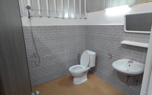 MTK024 โกดังให้เช่า / คลังสินค้าให้เช่าลำลูกกา 4 คลองสี่ ต.ลาดสวาย อ.ลำลูกกา จ.ปทุมธานี เดินทางสะดวกใกล้มอเตอร์เวย์