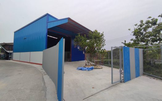 MTK022 โกดังเดี่ยวให้เช่าชัยพฤกษ์-ราชพฤกษ์ ซอยบางพลับ 2 ขนาด 250 ตร.ม. มีที่จอดรถ มีออฟฟิศ+แอร์ ติดริมน้ำ อ.ปากเกร็ด จ.นนทบุรี