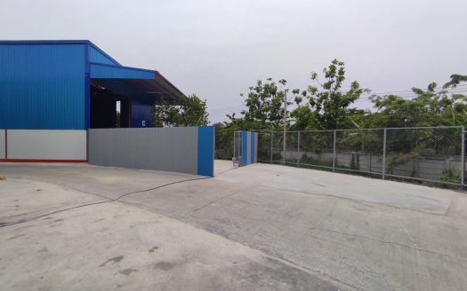 MTK022 โกดังเดี่ยวให้เช่าชัยพฤกษ์-ราชพฤกษ์ ซอยบางพลับ 2 ขนาด 250 ตร.ม. มีที่จอดรถ มีออฟฟิศ+แอร์ ติดริมน้ำ อ.ปากเกร็ด จ.นนทบุรี