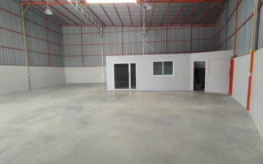 MTK022 โกดังเดี่ยวให้เช่าชัยพฤกษ์-ราชพฤกษ์ ซอยบางพลับ 2 ขนาด 250 ตร.ม. มีที่จอดรถ มีออฟฟิศ+แอร์ ติดริมน้ำ อ.ปากเกร็ด จ.นนทบุรี