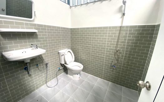 MTK029 โกดังให้เช่า / คลังสินค้าให้เช่าอ้อมเกร็ด ท่าอิฐ ไทรม้า ราชพฤกษ์ ชัยพฤกษ์ อ.ปากเกร็ด จ.นนทบุรี