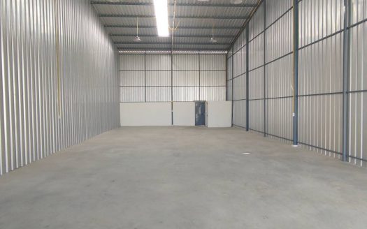 MTK031 โกดังให้เช่า / คลังสินค้าให้เช่าย่านคูคต รังสิต ต.คูคต อ.ลำลูกกา จ.ปทุมธานี